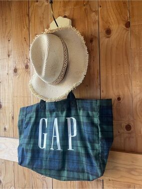 GAP Tartan Tote in Navy and Forest Green